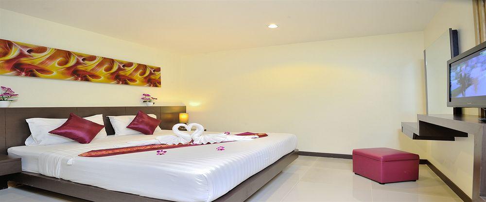 Pimrada Hotel Patong Eksteriør bilde