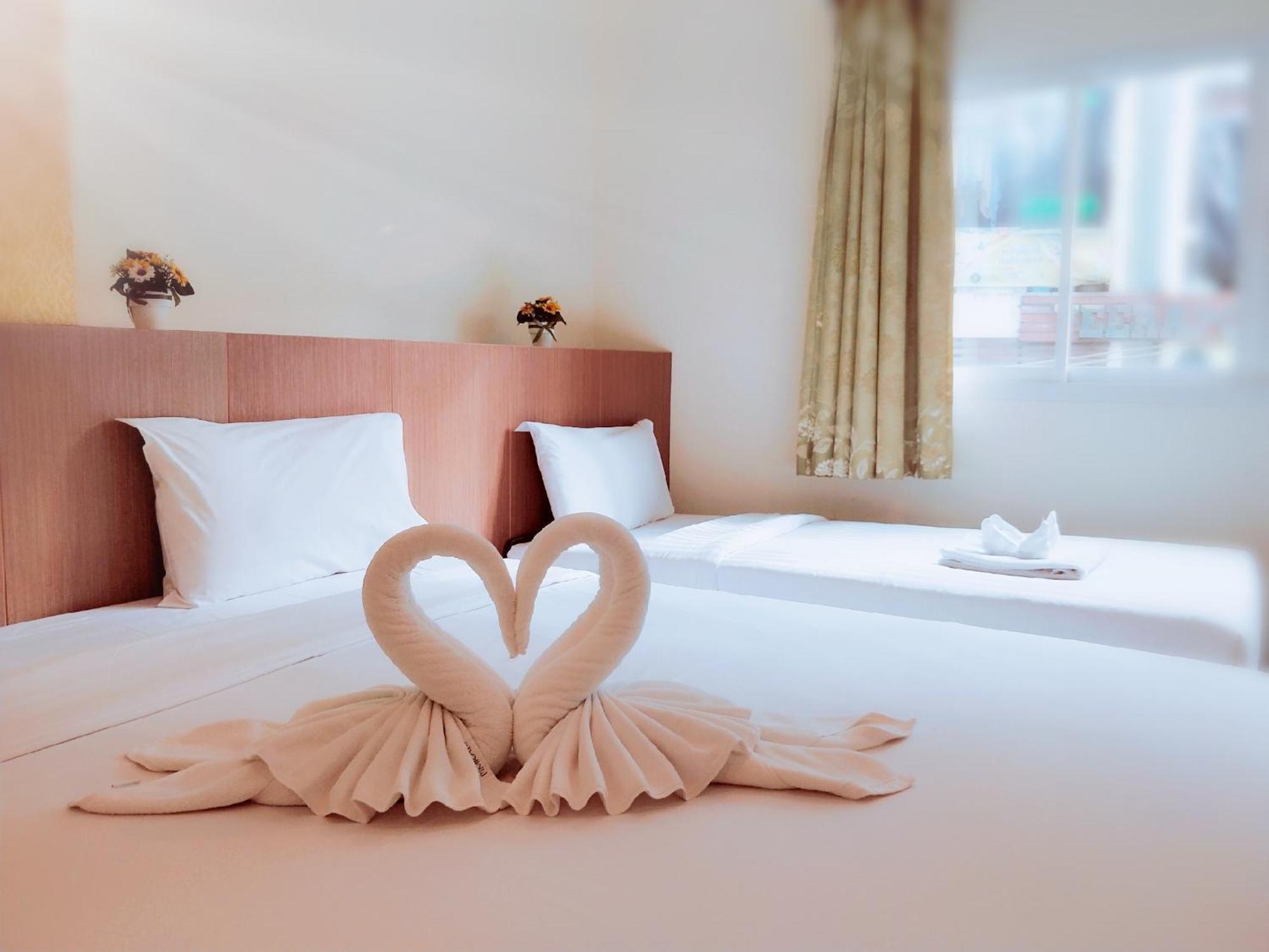 Pimrada Hotel Patong Eksteriør bilde