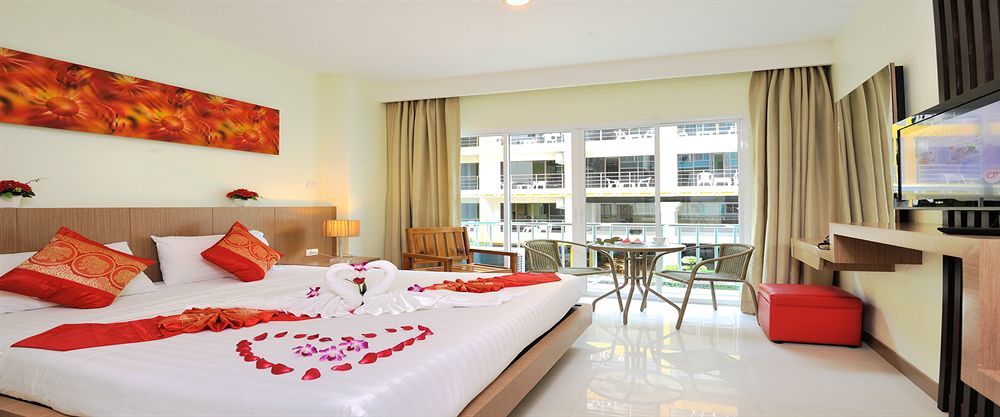 Pimrada Hotel Patong Eksteriør bilde