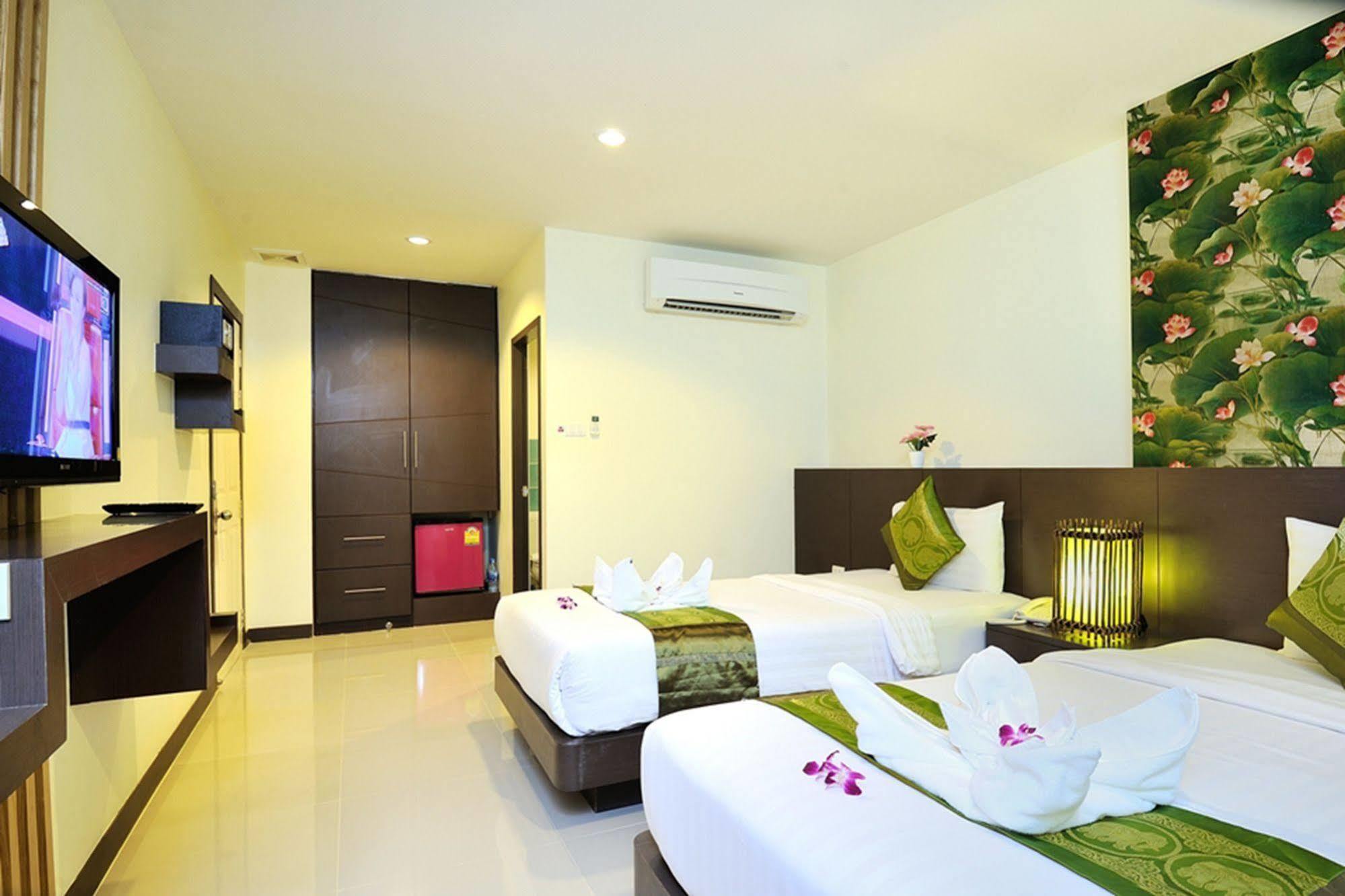 Pimrada Hotel Patong Eksteriør bilde